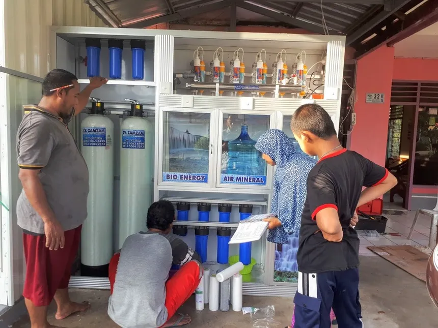Air Minum Isi Ulang Desa